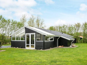 6 person holiday home in Hemmet